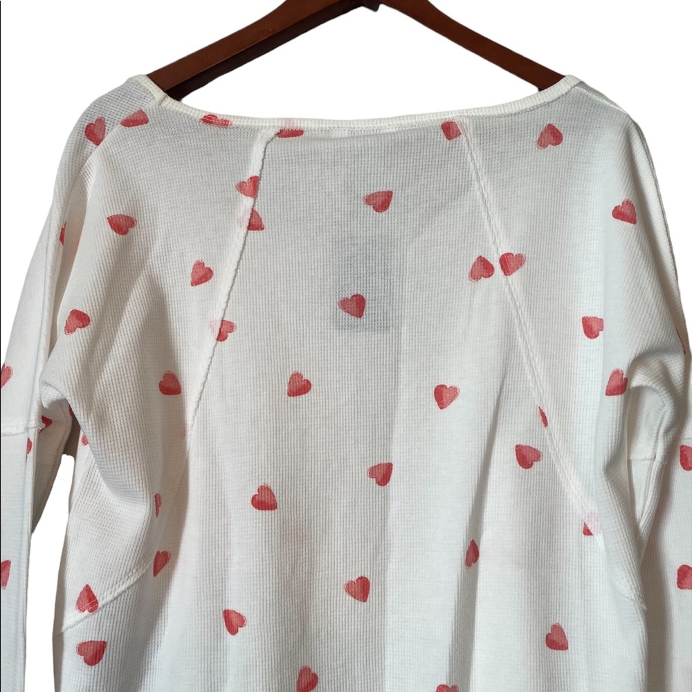 Lucky Brand Cream with Hearts Long Sleeved Top - Picture 8 of 14